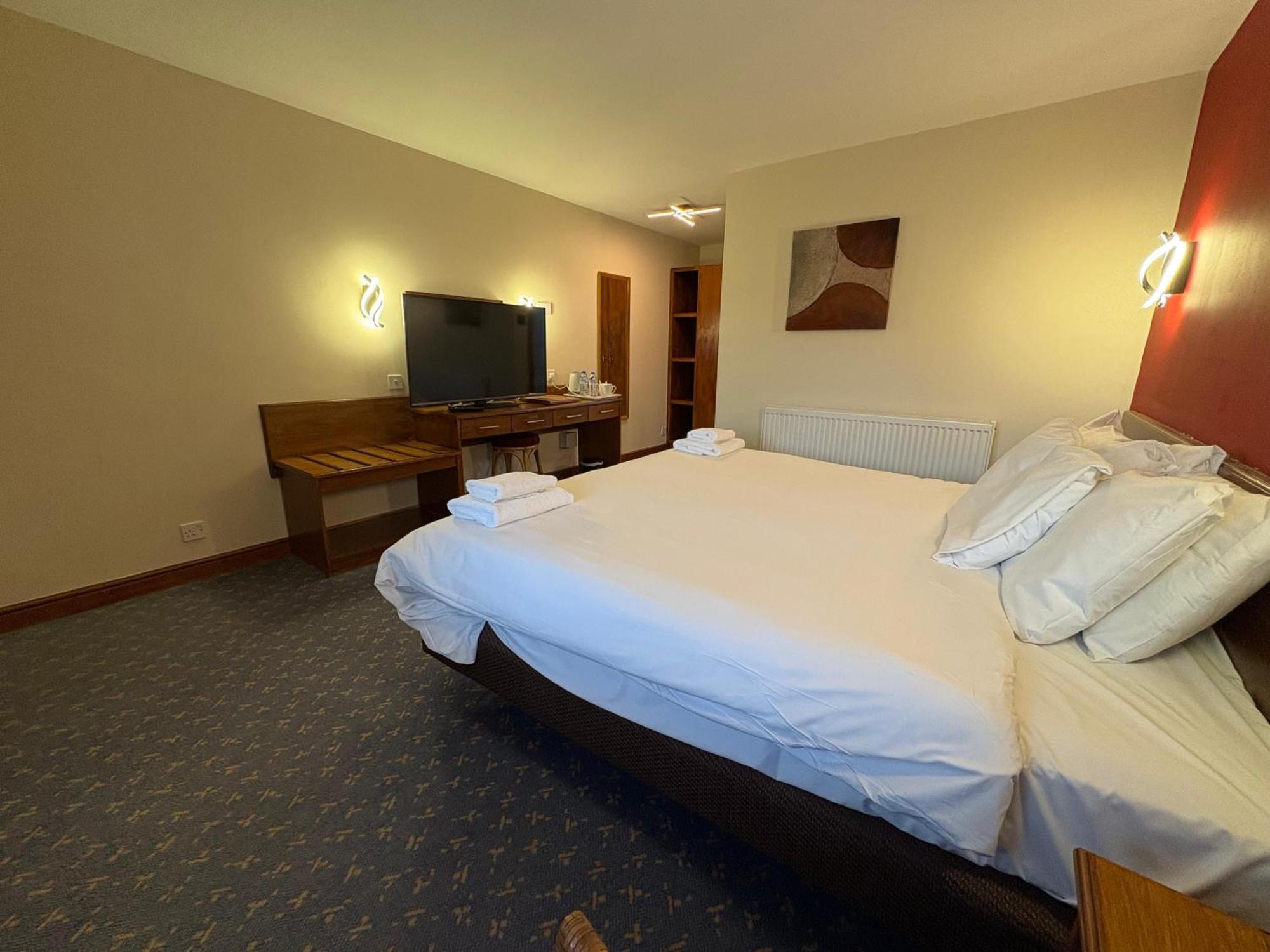 Tollgate Hotel & Leisure Stoke-on-Trent Ngoại thất bức ảnh