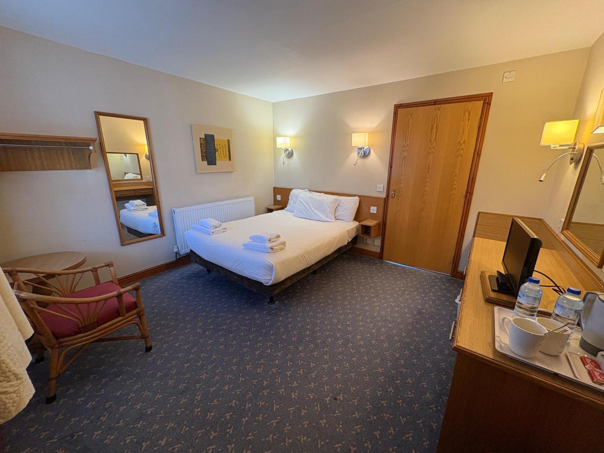 Tollgate Hotel & Leisure Stoke-on-Trent Ngoại thất bức ảnh