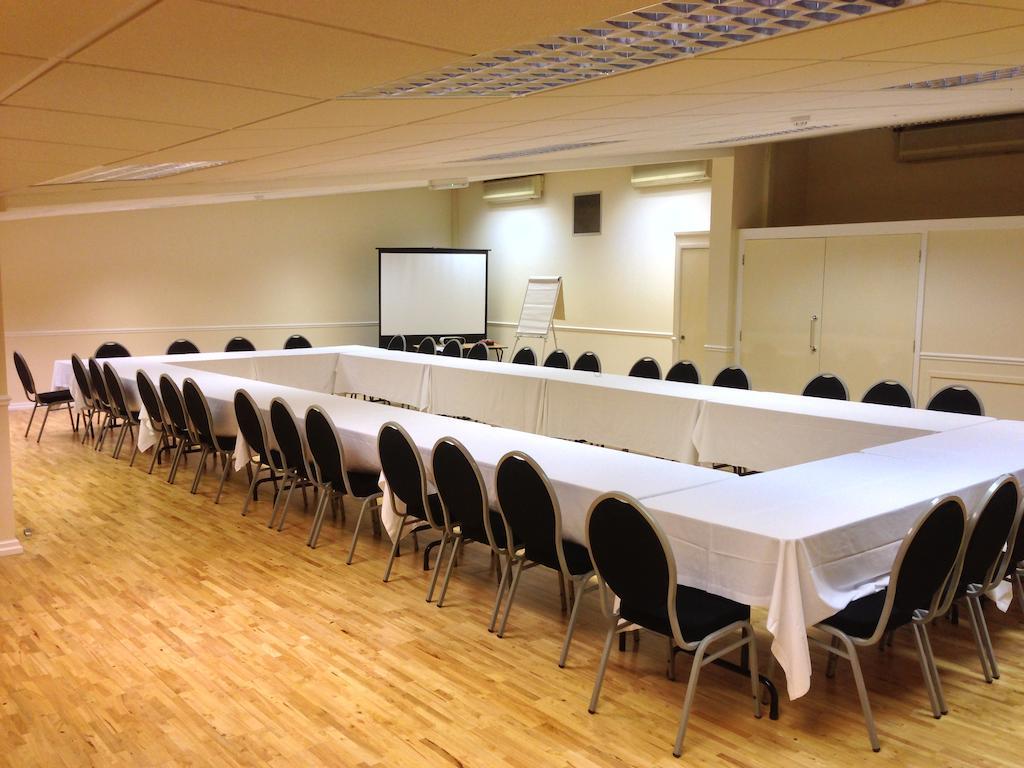Tollgate Hotel & Leisure Stoke-on-Trent Ngoại thất bức ảnh